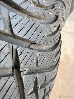 ZIMNE PNEU BFGOODRICH 245/40 R8 - 4