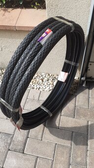 PLÁŠTE 28". - 4