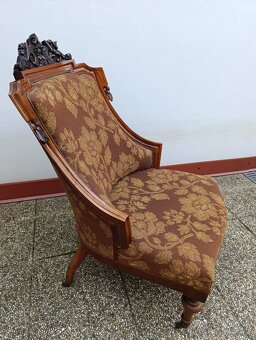 Starožitné křeslo, vyřezávaná ozdoba, rustikální nábytek - 4