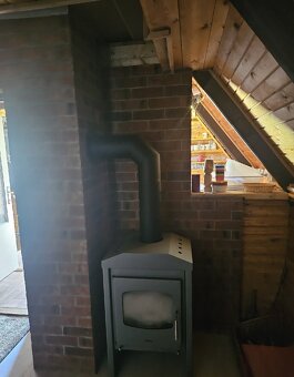 Menšia celoročne obývateľná chata kúsok od Snowlandu Valča - 4