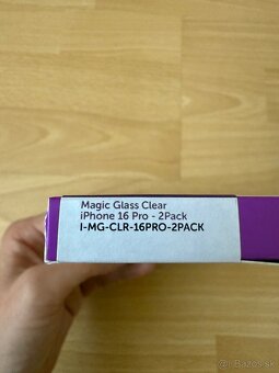 Nové ochranné sklo na iPhone 16 Pro - 4