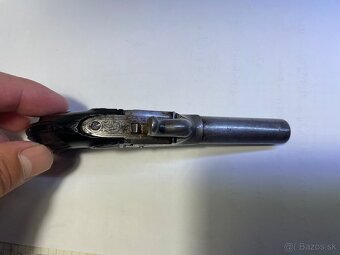 starožitna perkusna pistol  ELG - 4