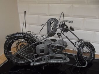 Veľká kovová motorka - dvojvalcový Chopper - 4