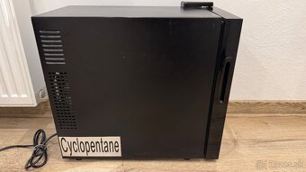 Chladnička na víno Philco 21L - 4