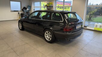 BMW E46 Touring 330xd 135kw manual - 4