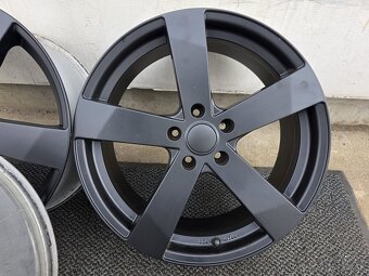 5X115 R19 ALU DEZENT - 4