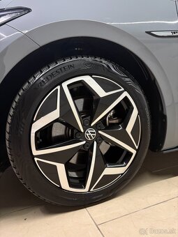 Volkswagen ID.3 Performance Upgrade 58kWh 1st - 4