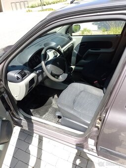 Predám Renault Clio Thalia - 4