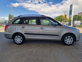Škoda Fabia Combi 1.4 16 V Elegance - 4