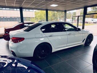 BMW 540i - 4