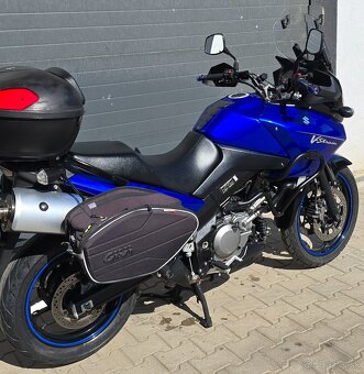 Suzuki V strom - 4