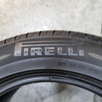 Letné pneumatiky 225/55 R17 PIRELLI RSC - 4