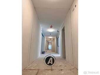 Hľadáme elektrikárov/ky na projekty v Nemecku (SZČO) - 4