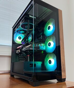 HERNÝ PC- RTX 3080/ Ryzen 7 5800x/ 32gb ram/ 1tb nvme - 4
