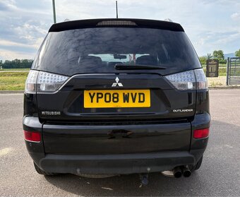 Mitsubishi Outlander 2.0 DI-D 4x4 DOVOZ GB - 4