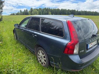 Volvo V50 - 4