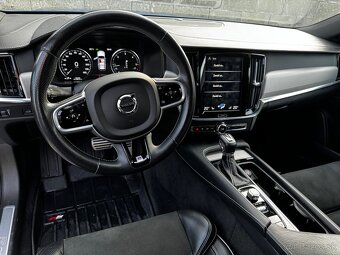 Volvo v 90 - 4