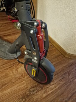 Elektrická kolobežka Xiaomi Mi Electric Scooter Pro 2 - 4