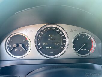 Mercedes Benz C200 - 4