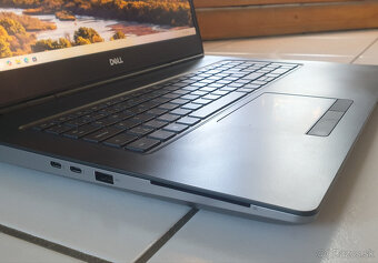 Dell Precision 7750 17" pracovná stanica TOP STAV 32GB/2xHD - 4