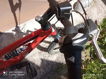 Zachovaly bicykel velkost 20 - 4