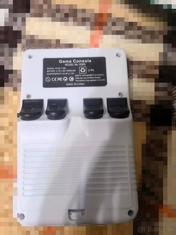 Prenosná retro herná konzola Anbernic RG35XXSP – NOVÁ - 4