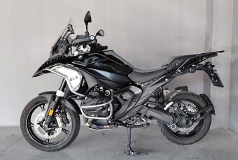 BMW R 1300GS TRIPLE BLACK - 4