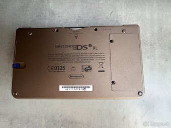 Nintendo DSi XL - 4