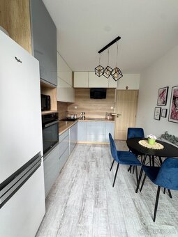 PREDAJ 3-izbový byt v centre Kysuckého Nového Mesta. - 4