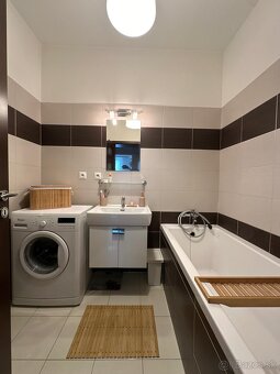 Nízkoenergetický 1 izbový byt s veľkým balkónom - 4