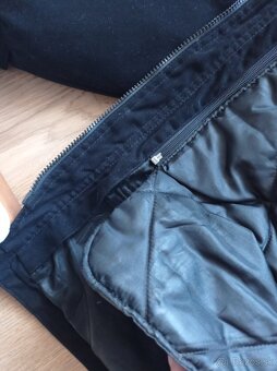 Zimná čierna bunda M-L - 4