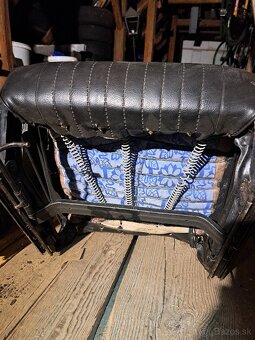 Predám predné sedačky Fiat 126p - 4