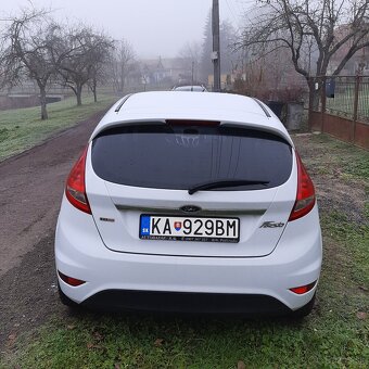 Ford fiesta - 4