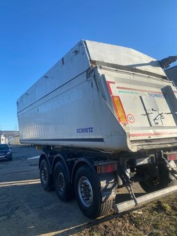 Renault + Náves - 4