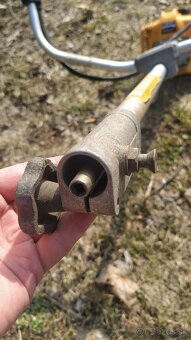 Krovinorez Riwall RPB 260 - 4