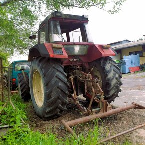 Predám traktor International 1255 XL - 4