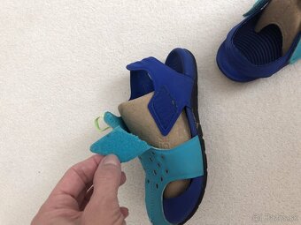 NIKE detské sandále, veľ 28,5 - 4