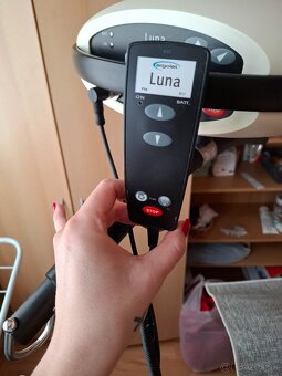Zdvihak 2x pre imobilnych ..999eur...všetko spolu ,čítaj po - 4
