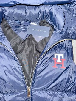 tommy hilfiger luxusna jarna nova original bunda-vesta - 4