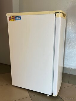 Chladnička s mrazničkou WHIRPOOL A+ - 4