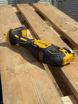 Multifunkčné naradie Dewalt 18V - 4