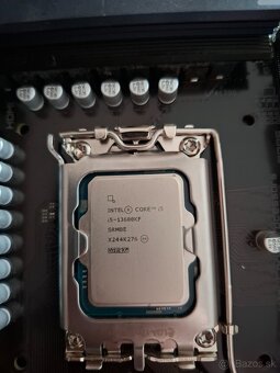 gygabyte Z790 UD, i5 13600KF, 32 gb ram ddr5 - 4
