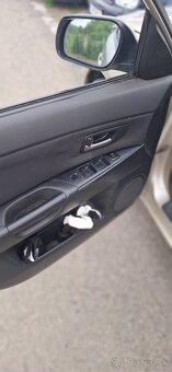 Mazda 3 - 4