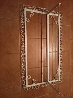 Kovová polica/vešiak vintage - 4