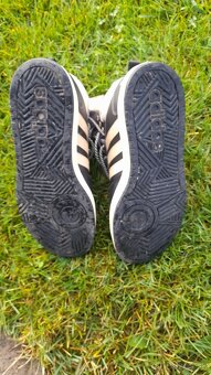 Adidas - 4