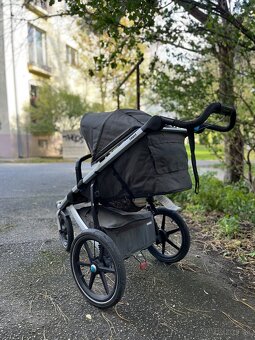 Thule Urban Glide 2 s madlom - 4