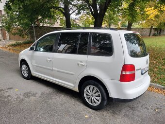 Volkswagen TOURAN 1.9 TDI ELEGANCE 77KW M6 ROK 2006 - 4