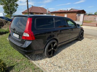 Volvo V70 2.4 D5 _ AUTOMAT - 4