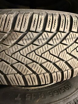 Zimne pneu 195/65/15 - 4