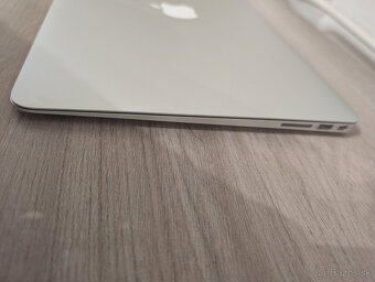 MacBook Air 13" 2015 - 4